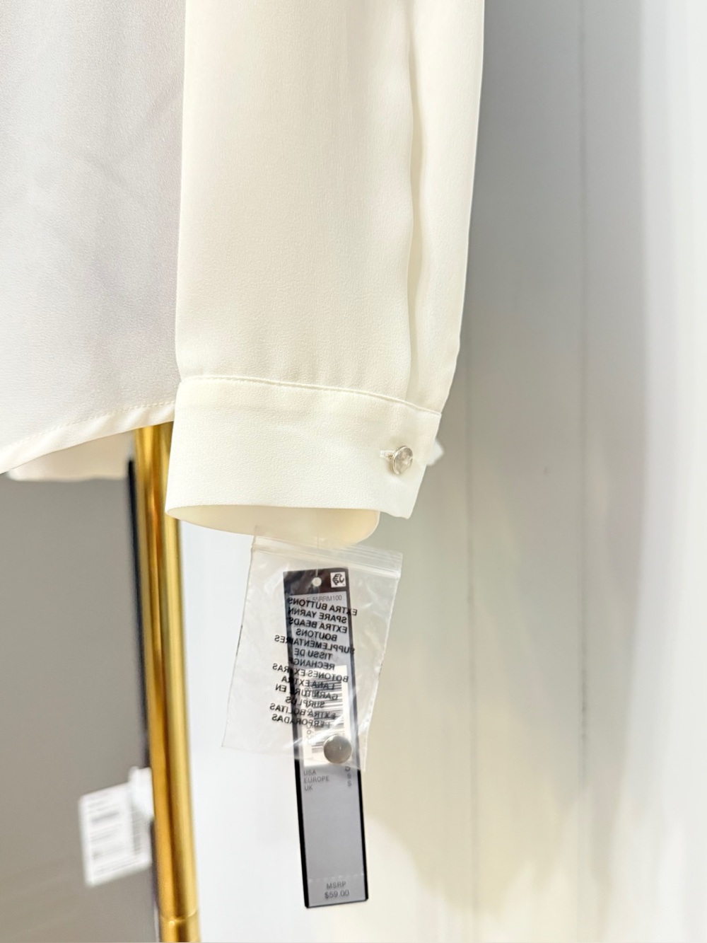 #19) NWT Tahari Cream Long-Sleeve Button Cuff Blouse - Picture 8 of 9